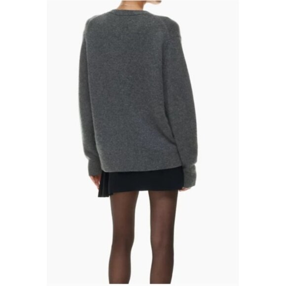 Wilfred Cashmere V-neck Cardigan Relaxed V-neck cashmere cardigan Size S - Picture 4 of 16